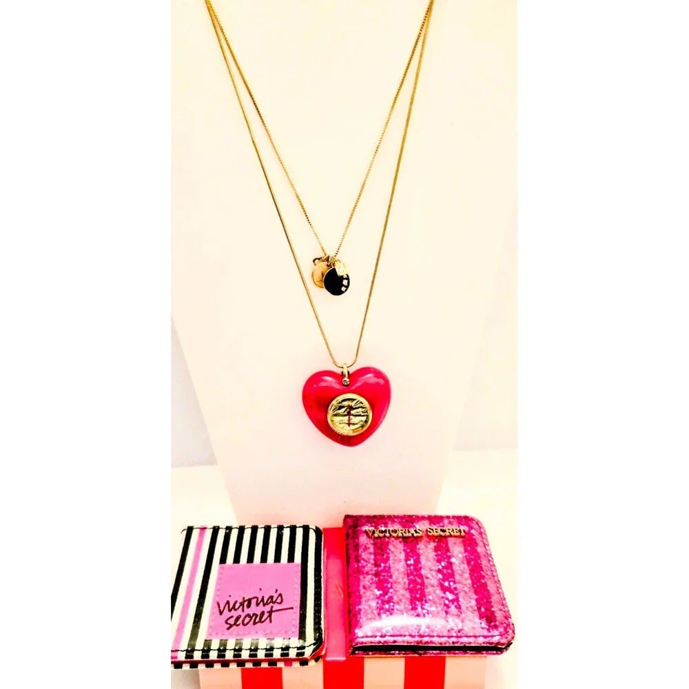 5pc VICTORIA SECRET COLLECTION KEYCHAIN Heart NECKLACE TRAVEL MIRROR BRAND NEW